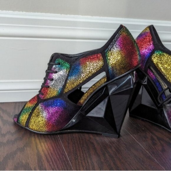 Privileged metallic sparkly rainbow lace up wedge heels - Picture 2 of 8